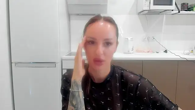 Your Masha online show from June 2026 06:52:02 AM