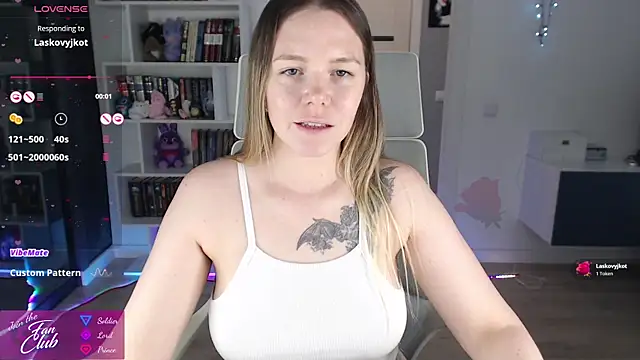 Emma Bryan online show from July 2026 05:37:02 PM