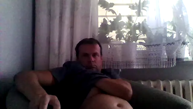 grzes19763 online show from July 2026 06:10:02 PM