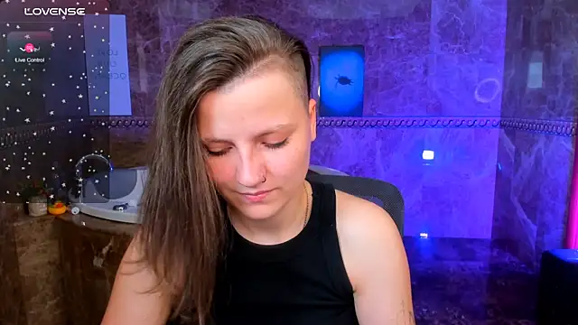 MelindaTin online show from July 2026 06:20:02 AM