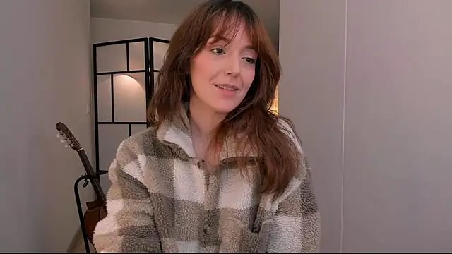 Snapshot of molly_marmalade_ chatting on July 2026 05:39:01 PM molly marmalade online show from July 2026 05:39:01 PM