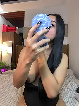 Bombshell Ashy online show from June 2026 11:21:01 PM