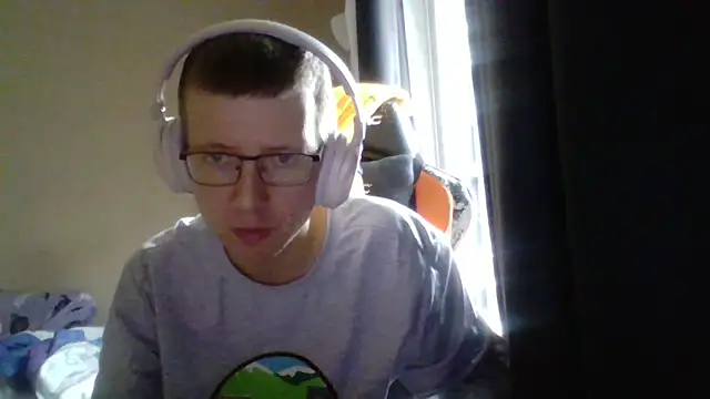 Snapshot of David250692 chatting on February 2026 12:54:01 PM David250692 online show from February 2026 12:54:01 PM