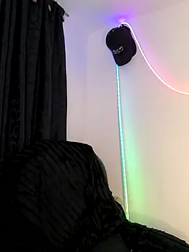 Snapshot of paola091 chatting on February 2026 11:45:01 PM paola091 online show from February 2026 11:45:01 PM