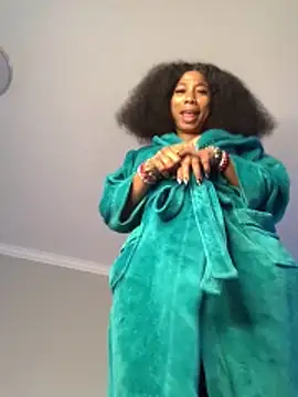 CurvyDesire1 online show from April 2026 06:03:02 AM