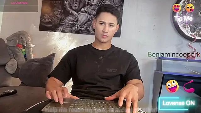 BenjaminCooperk online show from March 2026 07:25:02 AM