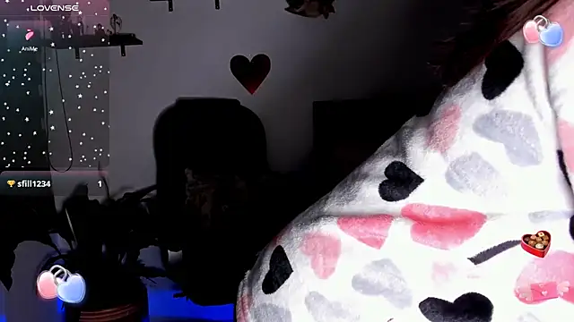 Ariella tits online show from February 2025 11:53:02 PM