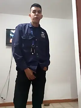 joanpinzon online show from February 2026 04:06:01 PM