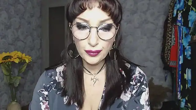 Aziza1 online show from March 2026 01:58:02 PM