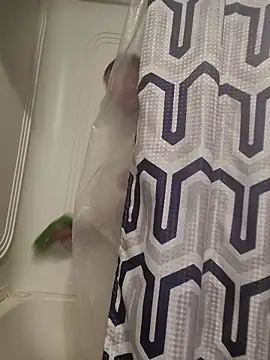 MaddyC6992 online show from April 2026 04:31:01 AM