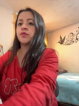 latinfemale online show from February 2026 08:12:02 PM