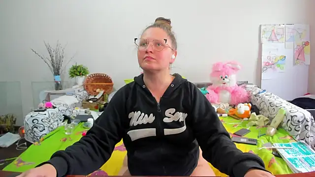 IamYourNarcotic online show from April 2026 01:12:01 PM