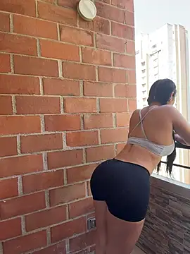 emma andrew1 online show from April 2026 02:26:01 PM