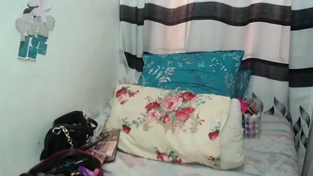 Snapshot of Indian_FireXX chatting on July 2026 09:33:01 AM Indian FireXX online show from July 2026 09:33:01 AM