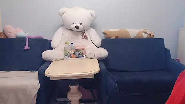 night is dark online show from December 2025 09:42:01 PM