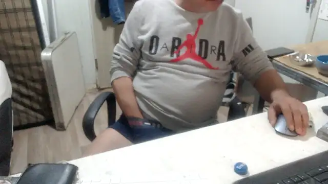 LiONTURK online show from March 2026 08:01:02 PM