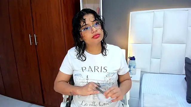 yeral2017 online show from March 2026 03:09:02 PM