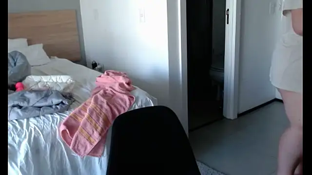 valentinny online show from March 2026 06:40:01 PM