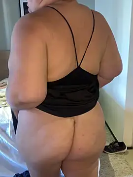 valentinny online show from April 2026 03:35:01 PM