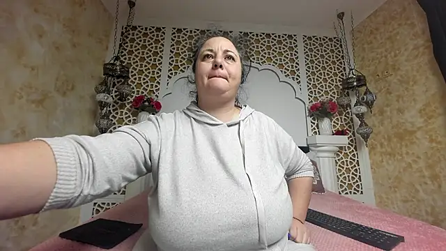 AleshaArabian online show from February 2026 04:51:02 AM