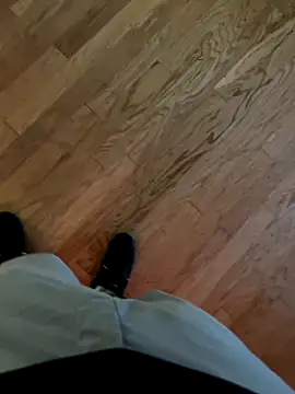 JohnnyBigShot online show from December 2025 09:56:01 PM