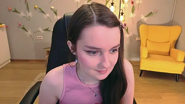 Snapshot of CloudGrace chatting on July 2026 03:20:02 AM CloudGrace online show from July 2026 03:20:02 AM