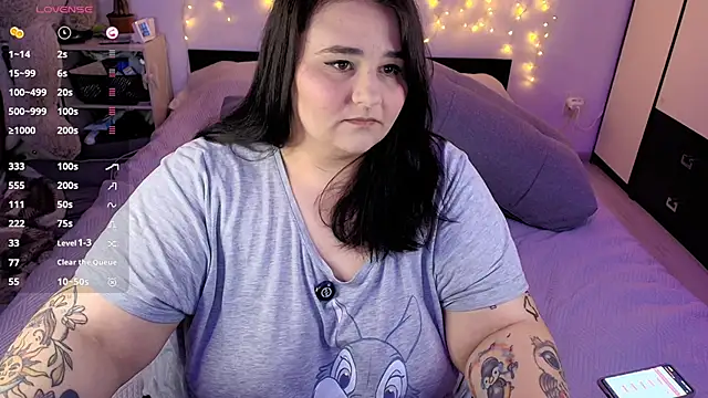 naughtykiss online show from April 2026 10:19:02 AM