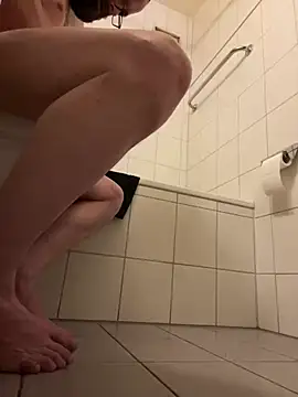 Platinum211 online show from February 2025 02:14:02 PM