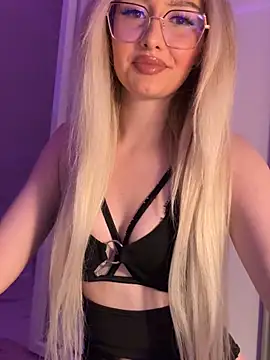 mollyxxx online show from January 2025 10:10:01 PM