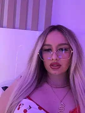 mollyxxx online show from February 2025 05:57:02 AM