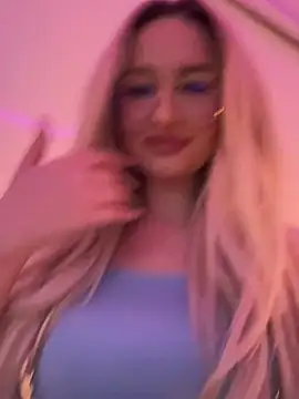 mollyxxx online show from February 2025 05:58:01 AM