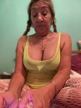 camelia3 online show from March 2026 11:28:02 PM