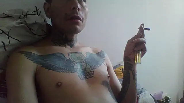 dannnyhot24 online show from April 2026 01:34:02 PM