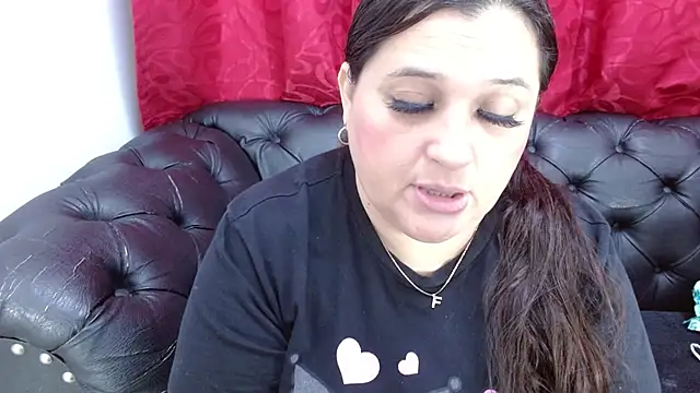Snapshot of Kerly_Doll chatting on June 2026 12:52:01 PM Kerly Doll online show from June 2026 12:52:01 PM