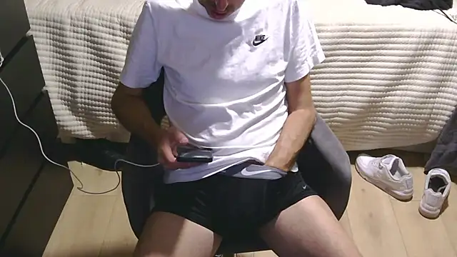 smokenstrokex online show from June 2026 04:04:02 AM