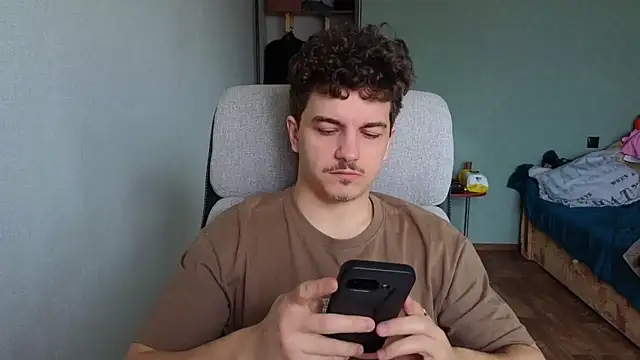 Remy Miles online show from March 2026 05:45:02 AM