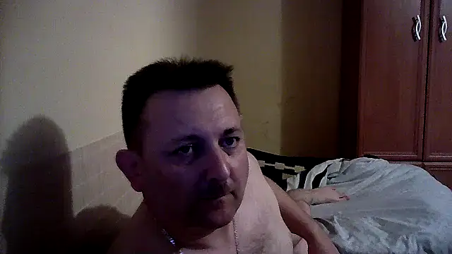 Novy73 online show from November 2025 01:16:01 AM
