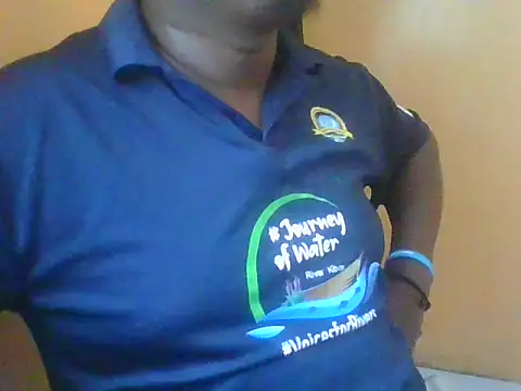 honeyswit online show from July 2026 11:24:02 AM