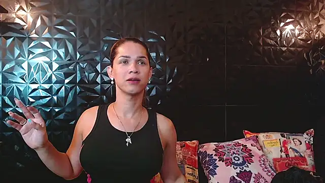 PINK  LOLA1 online show from April 2026 02:58:01 AM