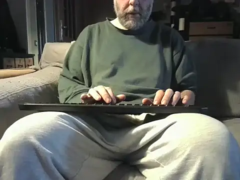 naked bear online show from February 2026 10:31:02 AM