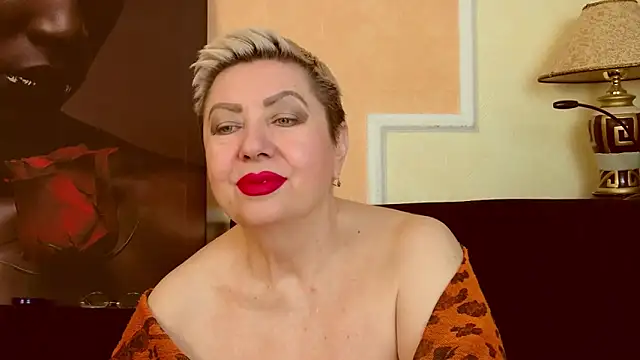 LadyPosh online show from June 2026 08:03:01 PM