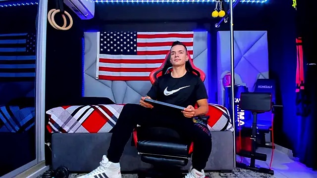 Aydenmiller96 online show from September 2025 03:01:01 PM