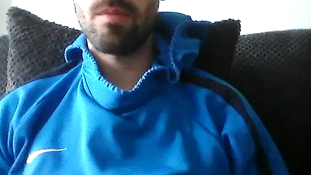 Snapshot of juju156111 chatting on April 2026 04:16:01 PM juju156111 online show from April 2026 04:16:01 PM