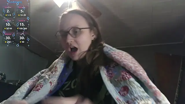 Snapshot of ZeTurtleMaster chatting on November 2025 12:10:01 AM ZeTurtleMaster online show from November 2025 12:10:01 AM