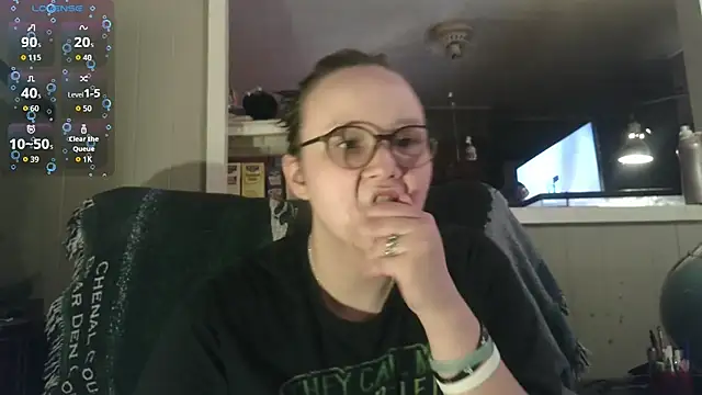 Snapshot of ZeTurtleMaster chatting on November 2025 01:16:02 AM ZeTurtleMaster online show from November 2025 01:16:02 AM