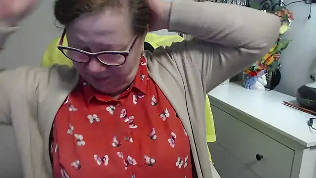 Adelewildx online show from March 2026 04:51:02 AM