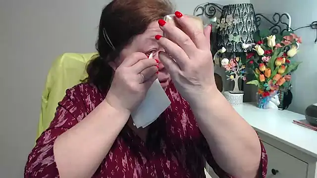 Adelewildx online show from March 2026 04:17:01 AM