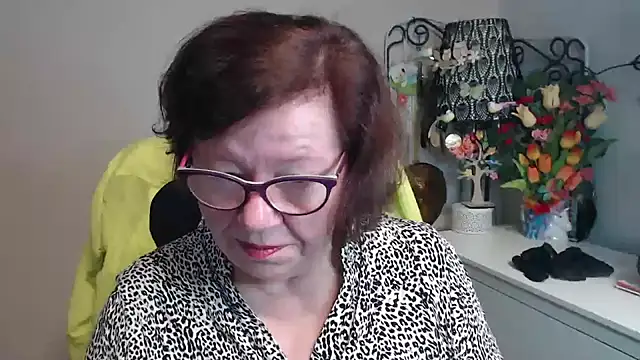 Adelewildx online show from March 2026 03:41:02 AM