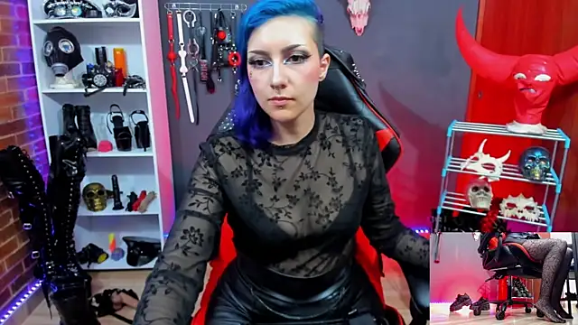 Mistress Yelena online show from May 2026 11:31:01 PM