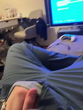 adam123456654321 online show from December 2024 07:45:01 PM